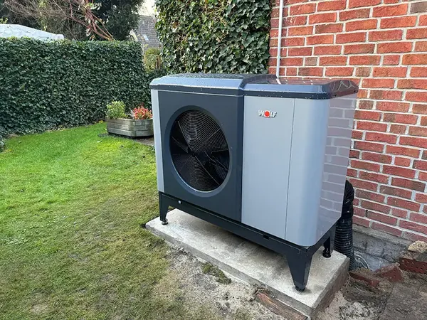Außeneinheit einer Wärmepumpe